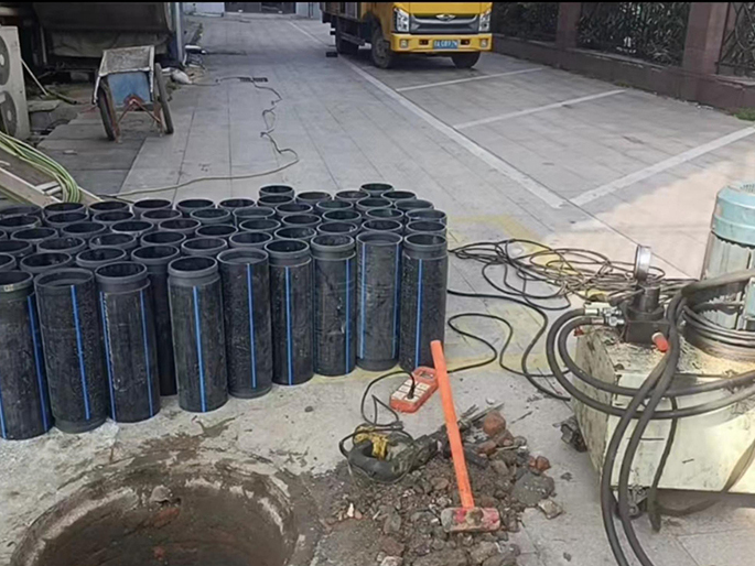 大连PE置换管厂家 DN315置换管 非开挖管短管置换